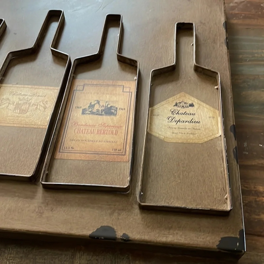 Metal 3d distressed wine bottle art sign